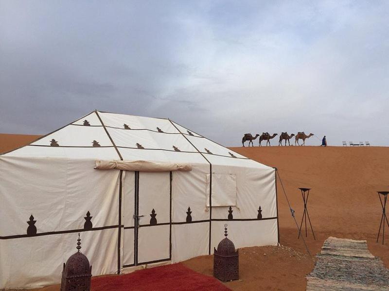 Merzouga Luxury Traditional Camp מראה חיצוני תמונה