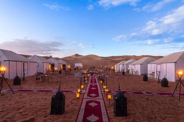 Merzouga Luxury Traditional Camp מראה חיצוני תמונה