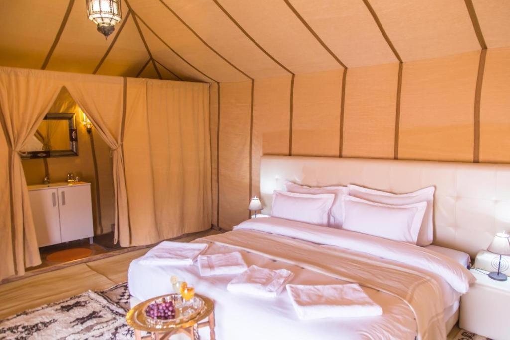 Merzouga Luxury Traditional Camp מראה חיצוני תמונה